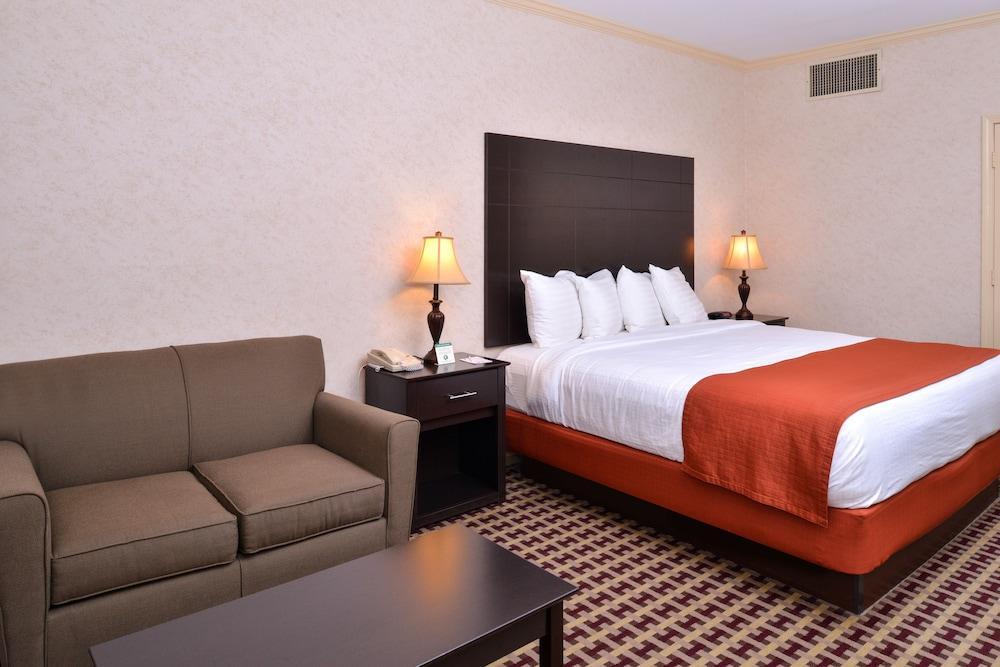 Best Western Brentwood Exterior photo