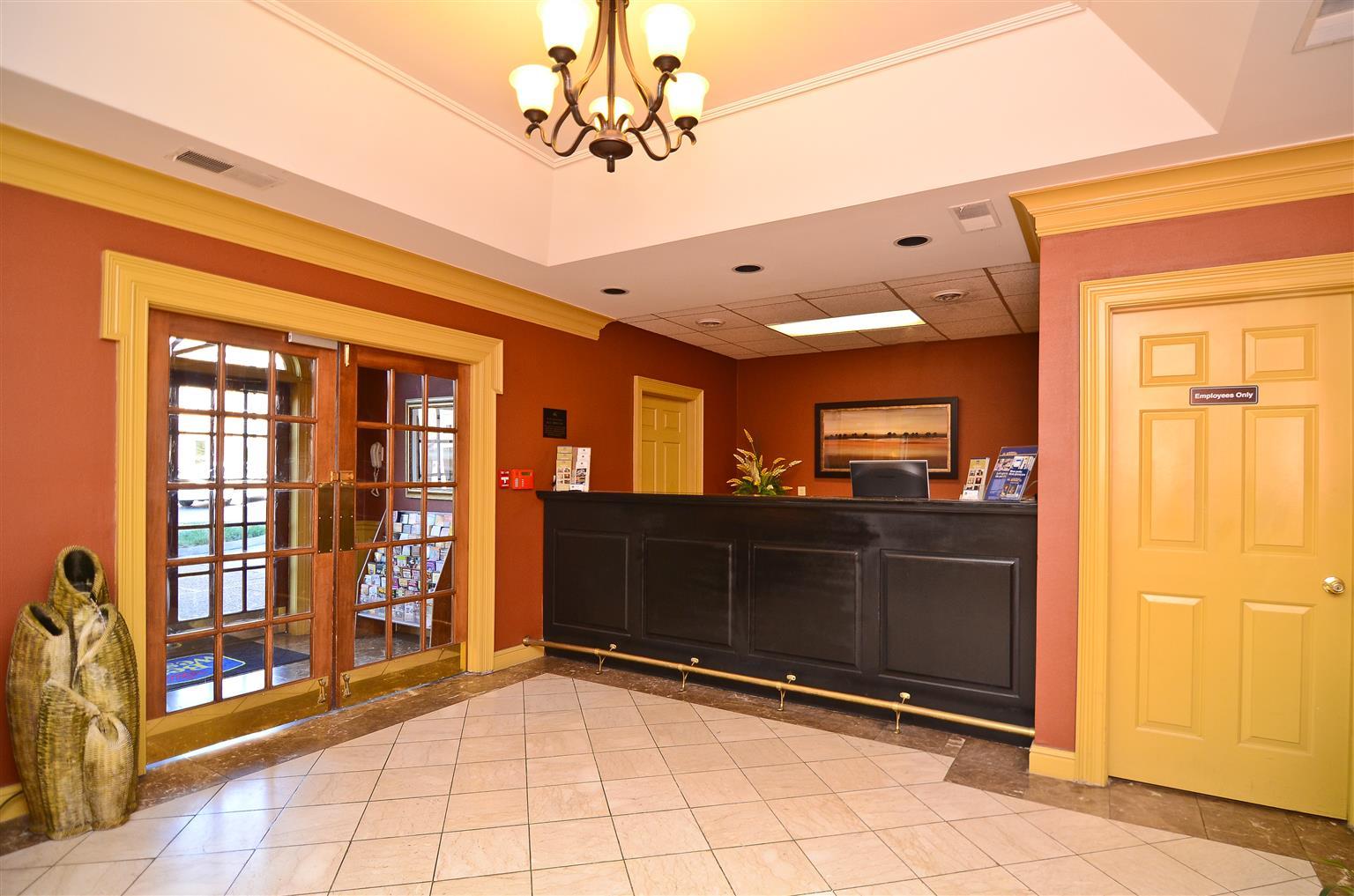 Best Western Brentwood Interior photo